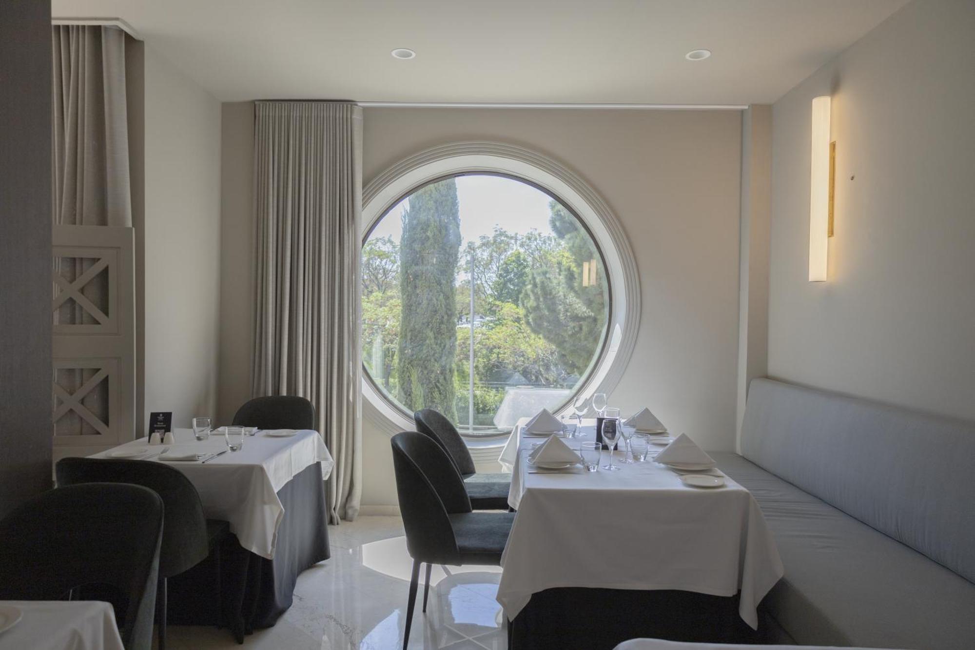 Western Premier Cmc 4* Girona