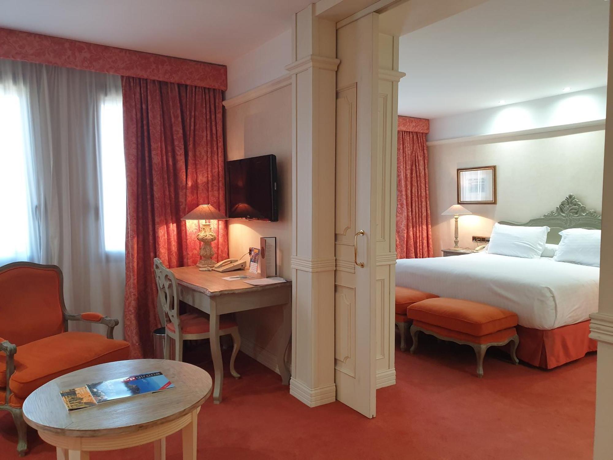 Western Premier Cmc Hotel Girona