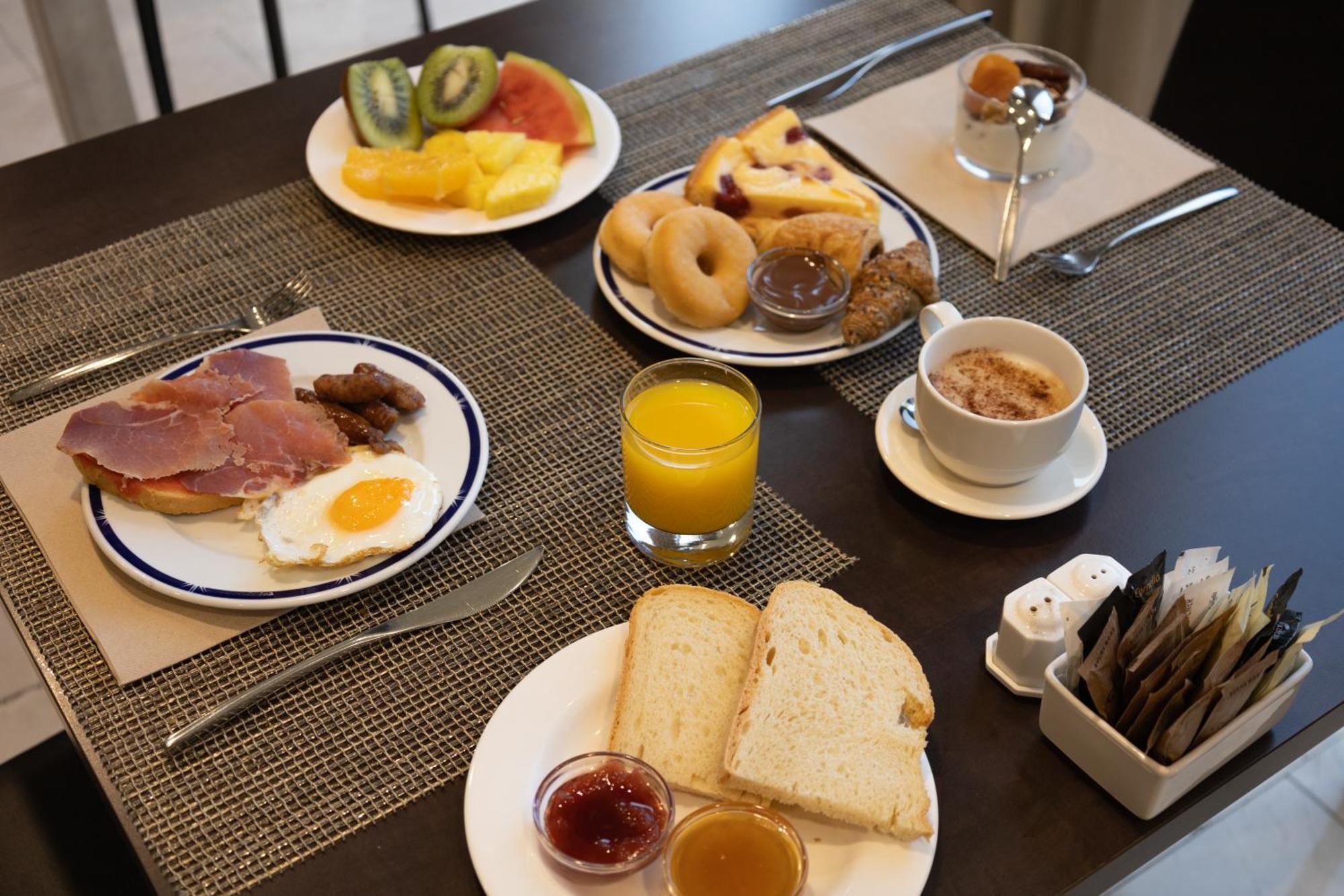 Best Western Premier Cmc Hotel